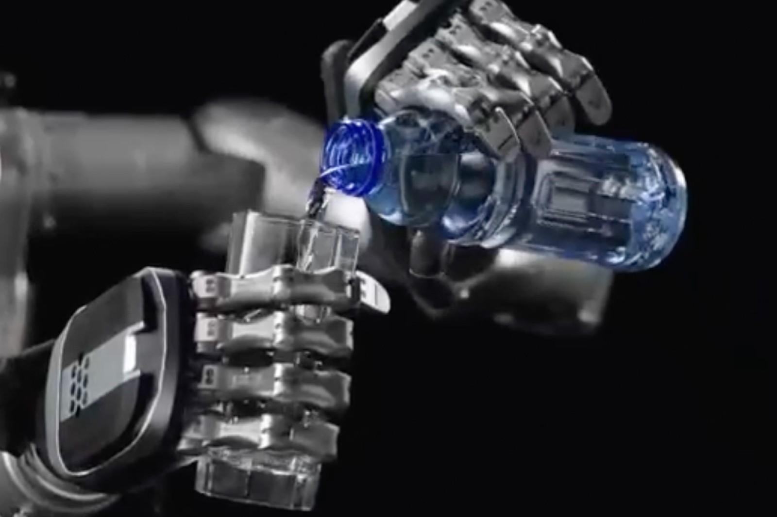 系列解读 | 半岛(bandao·中国)灵巧手家族亮相：高自由度的创新突破