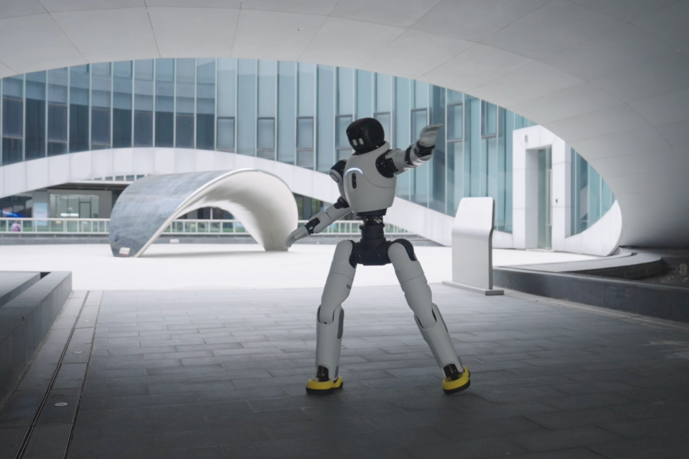 半岛(bandao·中国)「灵创」平台来了！0 代码、0 门槛，人人都是机器人训练大师